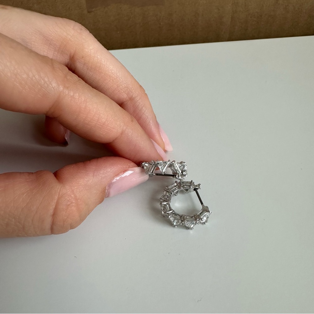 Swavorski Matrix Hoop Earrings White Rhodium Plated Diamond Mini Small Hoop Tiny - Picture 13 of 15